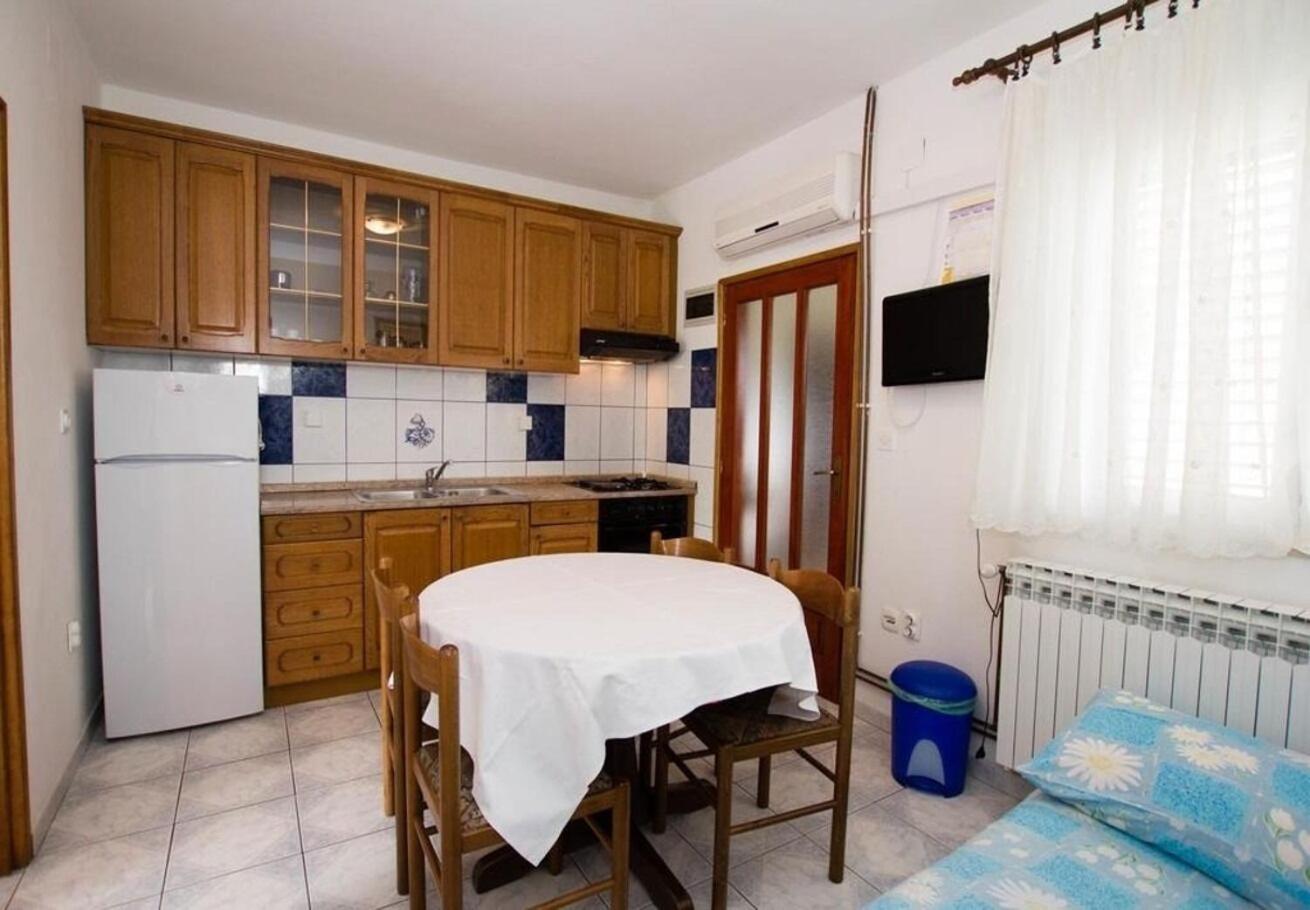 Apartments Juri Sućuraj Eksteriør bilde
