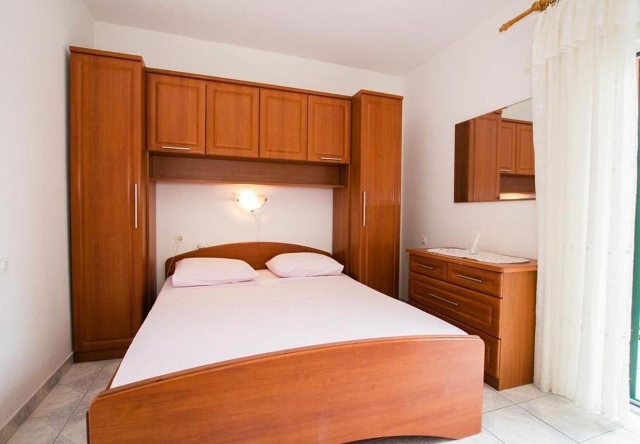 Apartments Juri Sućuraj Eksteriør bilde