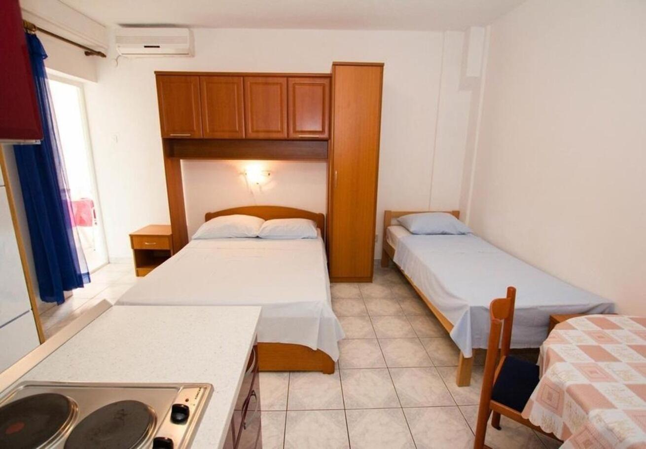 Apartments Juri Sućuraj Eksteriør bilde